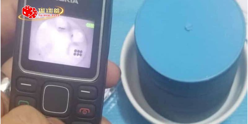 Nắp tài xỉu gắn camera